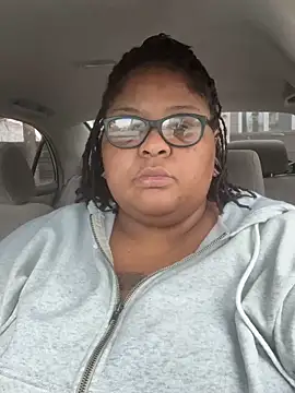 kweenxkarma online show from 25, 9, 2025