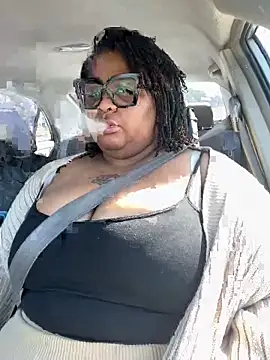 Snapshot of kweenxkarma chatting on 24, 5, 2026 kweenxkarma online show from 24, 5, 2026