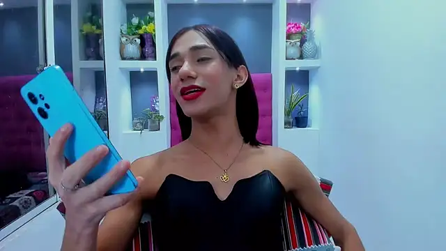 KatrinaQueen1 online show from 2, 2, 2025