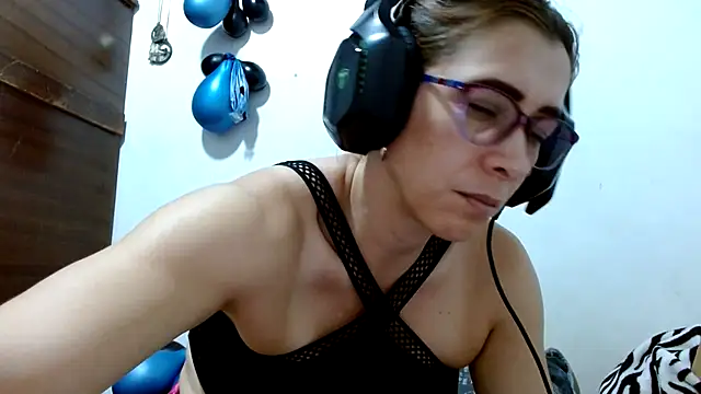 mademonsexy online show from 10, 10, 2025