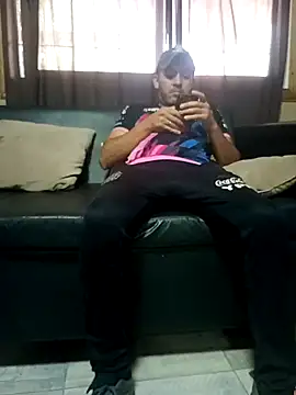 robertguada online show from 13, 4, 2026