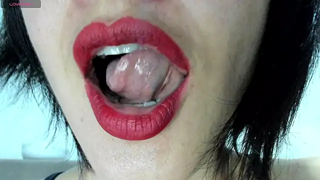 Snapshot of queen_fetish chatting on 10, 2, 2025 queen fetish online show from 10, 2, 2025