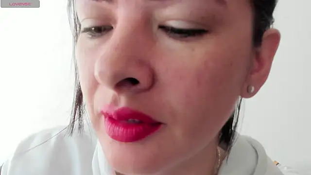 Snapshot of queen_fetish chatting on 25, 11, 2025 queen fetish online show from 25, 11, 2025