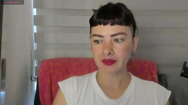 Snapshot of queen_fetish chatting on 22, 6, 2026 queen fetish online show from 22, 6, 2026