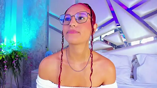 Miia002 online show from 8, 4, 2026