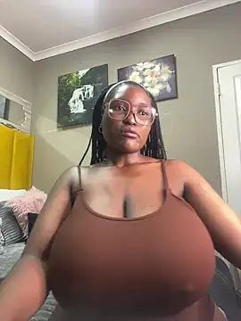Snapshot of Bustygoddess32 chatting on 30, 1, 2025 Bustygoddess32 online show from 30, 1, 2025