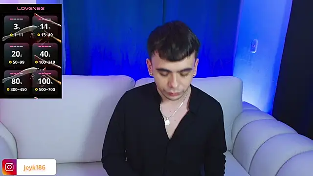 Snapshot of Jey_keler1 chatting on 14, 11, 2025 Jey keler1 online show from 14, 11, 2025