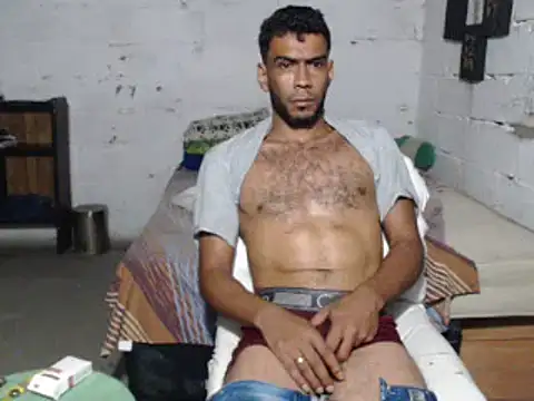 Snapshot of erik_alexander chatting on 8, 2, 2025 erik alexander online show from 8, 2, 2025