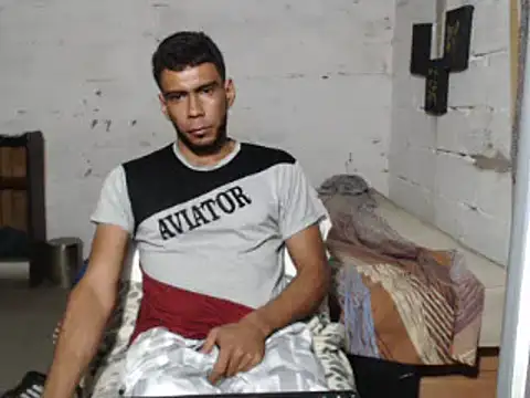 Snapshot of erik_alexander chatting on 9, 2, 2025 erik alexander online show from 9, 2, 2025