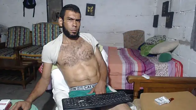 Snapshot of erik_alexander chatting on 15, 12, 2025 erik alexander online show from 15, 12, 2025