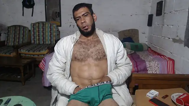 Snapshot of erik_alexander chatting on 15, 12, 2025 erik alexander online show from 15, 12, 2025