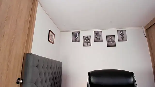 Bambi gurl online show from 10, 3, 2025