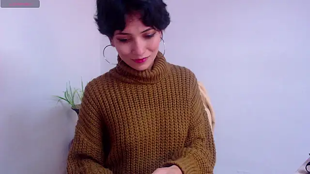 Hannaaaa   online show from 19, 12, 2024