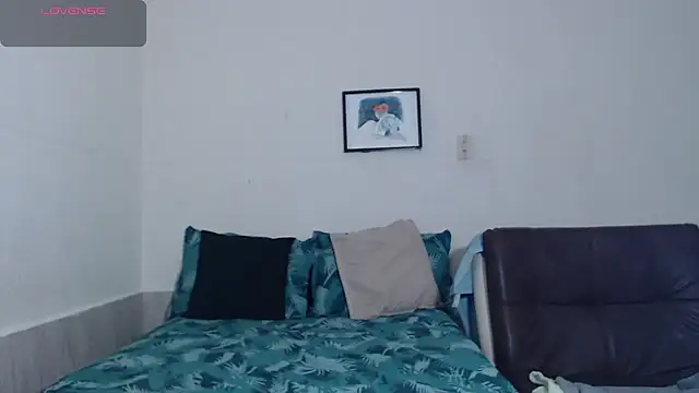 agata 22 online show from 15, 4, 2026