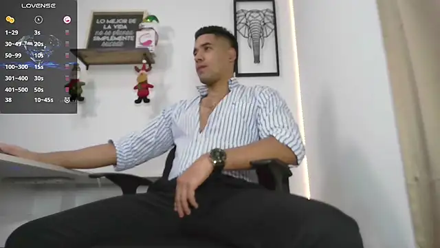 Snapshot of Thonydupont chatting on 21, 12, 2024 Thonydupont online show from 21, 12, 2024