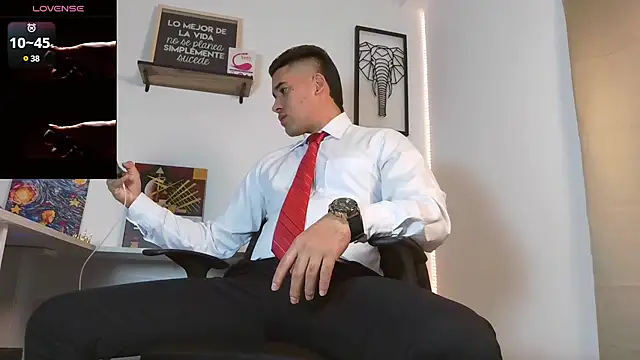 Snapshot of Thonydupont chatting on 4, 3, 2025 Thonydupont online show from 4, 3, 2025