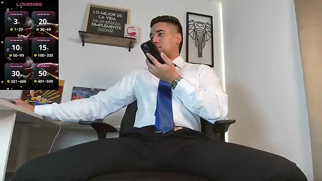 Snapshot of Thonydupont chatting on 5, 3, 2025 Thonydupont online show from 5, 3, 2025