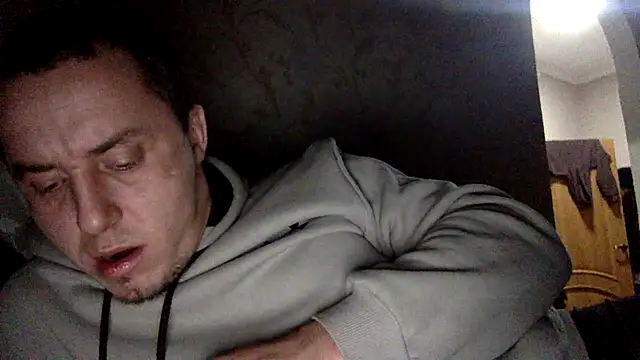 Snapshot of KristiDan chatting on 25, 11, 2025 KristiDan online show from 25, 11, 2025