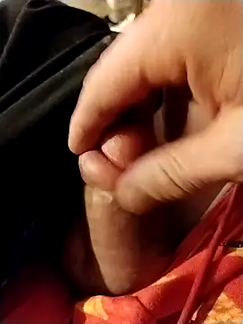 Snapshot of fukurbutt chatting on 2, 12, 2024 fukurbutt online show from 2, 12, 2024