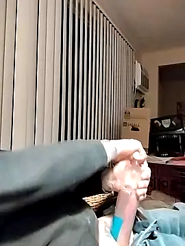 Snapshot of fukurbutt chatting on 6, 12, 2024 fukurbutt online show from 6, 12, 2024