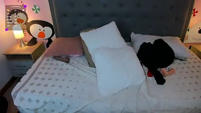 julieth love  online show from 5, 1, 2026