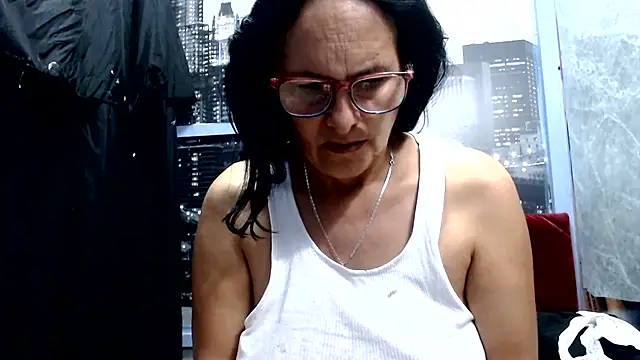 Snapshot of Nastylatinaxxx chatting on 6, 7, 2026 Nastylatinaxxx online show from 6, 7, 2026