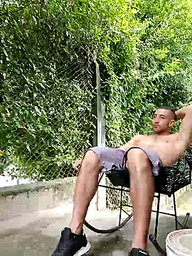 Snapshot of sebasxx97 chatting on 2, 2, 2025 sebasxx97 online show from 2, 2, 2025