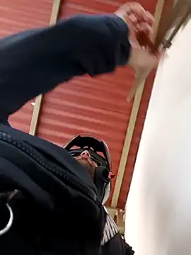 Snapshot of sebasxx97 chatting on 9, 9, 2025 sebasxx97 online show from 9, 9, 2025