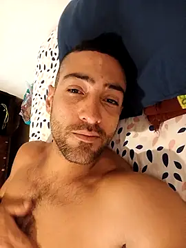 Snapshot of sebasxx97 chatting on 24, 9, 2025 sebasxx97 online show from 24, 9, 2025