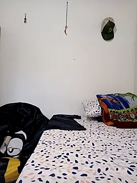 Snapshot of sebasxx97 chatting on 23, 10, 2025 sebasxx97 online show from 23, 10, 2025