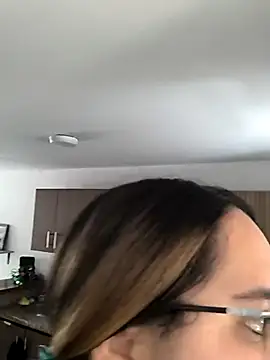 Snapshot of RachellGraham chatting on 16, 2, 2025 RachellGraham online show from 16, 2, 2025