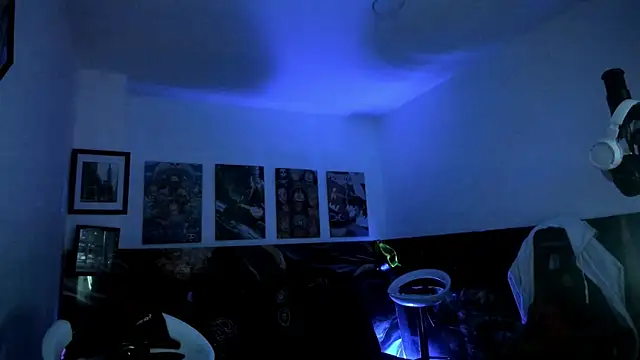 Snapshot of Sisoyalejo420 chatting on 14, 10, 2025 Sisoyalejo420 online show from 14, 10, 2025