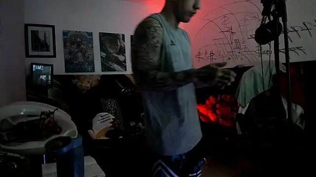 Snapshot of Sisoyalejo420 chatting on 23, 10, 2025 Sisoyalejo420 online show from 23, 10, 2025