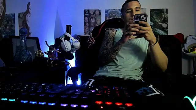 Snapshot of Sisoyalejo420 chatting on 1, 11, 2025 Sisoyalejo420 online show from 1, 11, 2025