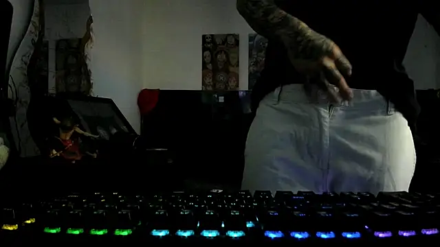 Snapshot of Sisoyalejo420 chatting on 14, 11, 2025 Sisoyalejo420 online show from 14, 11, 2025