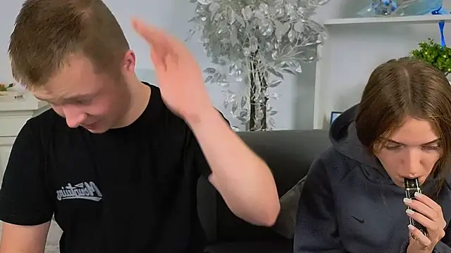 Snapshot of _Olli__Stiw_ chatting on 22, 10, 2025 Olli Stiw online show from 22, 10, 2025