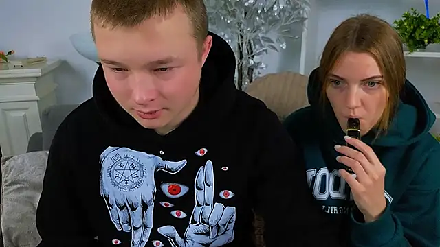 Snapshot of _Olli__Stiw_ chatting on 29, 10, 2025 Olli Stiw online show from 29, 10, 2025