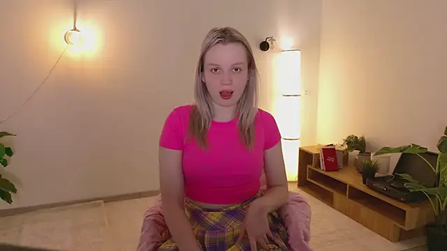 Beatrica Klein online show from 27, 3, 2026