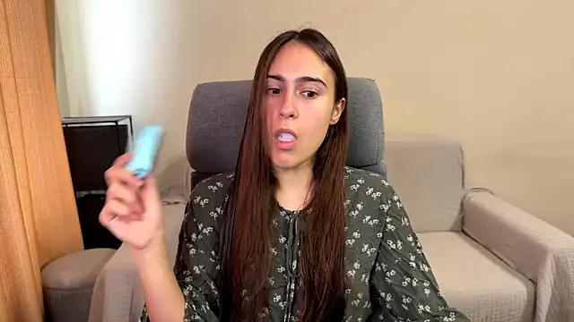 AliceKolltt online show from 15, 10, 2025