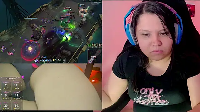 crystal7u7 online show from 8, 1, 2025