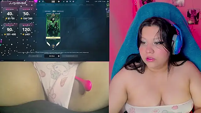 crystal7u7 online show from 9, 3, 2025