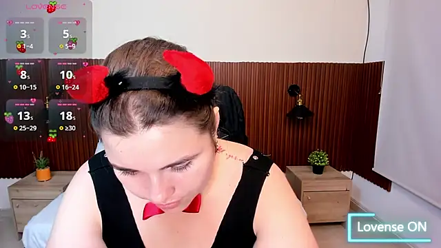 Aabby lee online show from 18, 10, 2025