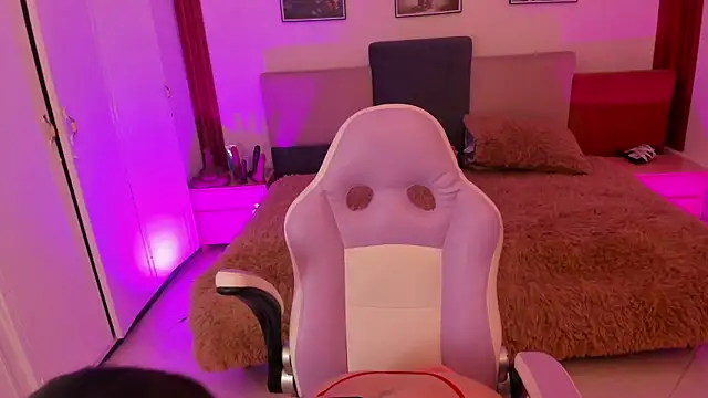 katia bigboobs1 online show from 4, 3, 2026