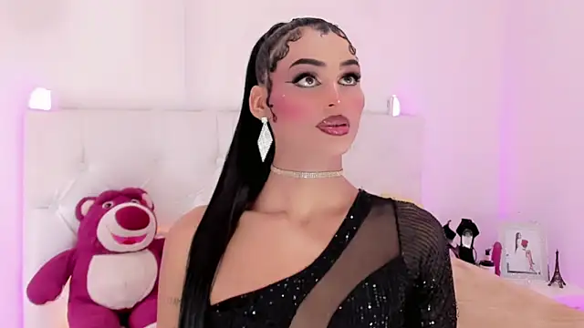 Snapshot of amal_baddell chatting on 10, 11, 2025 amal baddell online show from 10, 11, 2025