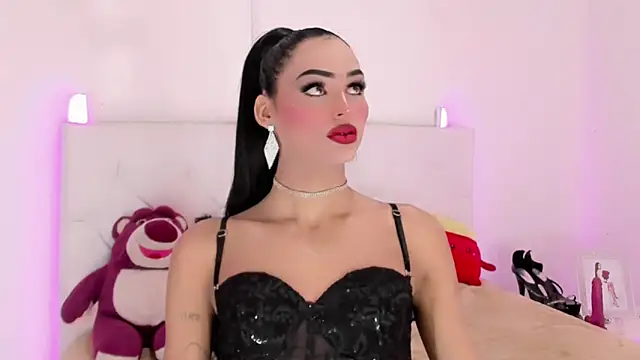 Snapshot of amal_baddell chatting on 14, 11, 2025 amal baddell online show from 14, 11, 2025