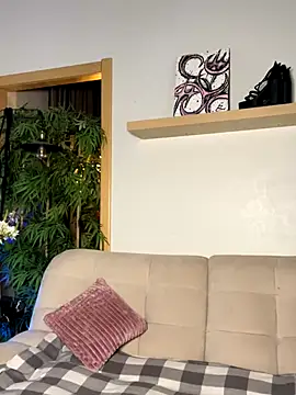 Snapshot of HumbleJess chatting on 13, 9, 2025 HumbleJess online show from 13, 9, 2025