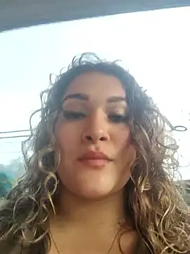 Snapshot of Sara_smiiith211 chatting on 27, 11, 2025 Sara smiiith211 online show from 27, 11, 2025