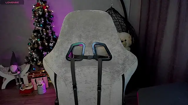 Snapshot of lily_williamss chatting on 14, 1, 2025 lily williamss online show from 14, 1, 2025