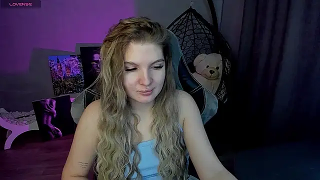 Snapshot of lily_williamss chatting on 19, 1, 2025 lily williamss online show from 19, 1, 2025