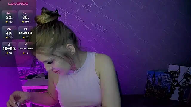 lily williamss online show from 11, 4, 2026